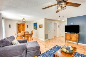 Marina and Pool Access Lovely Lake Keowee Townhome!